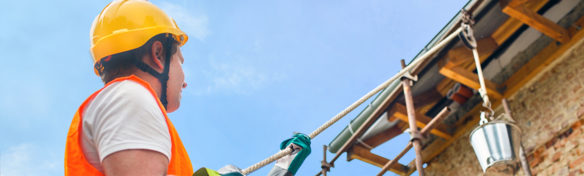 Lana a šňůry na stavbu